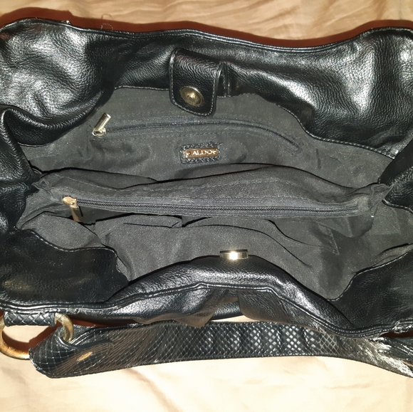 Black leather purse - Picture 2 of 2